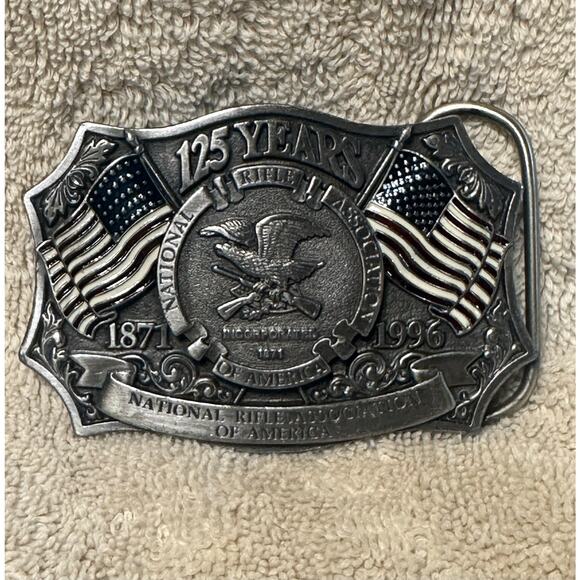 1871-1996 NRA 125 Years Belt Buckle National Rifle Association Flag Eagle vtg - Picture 1 of 5